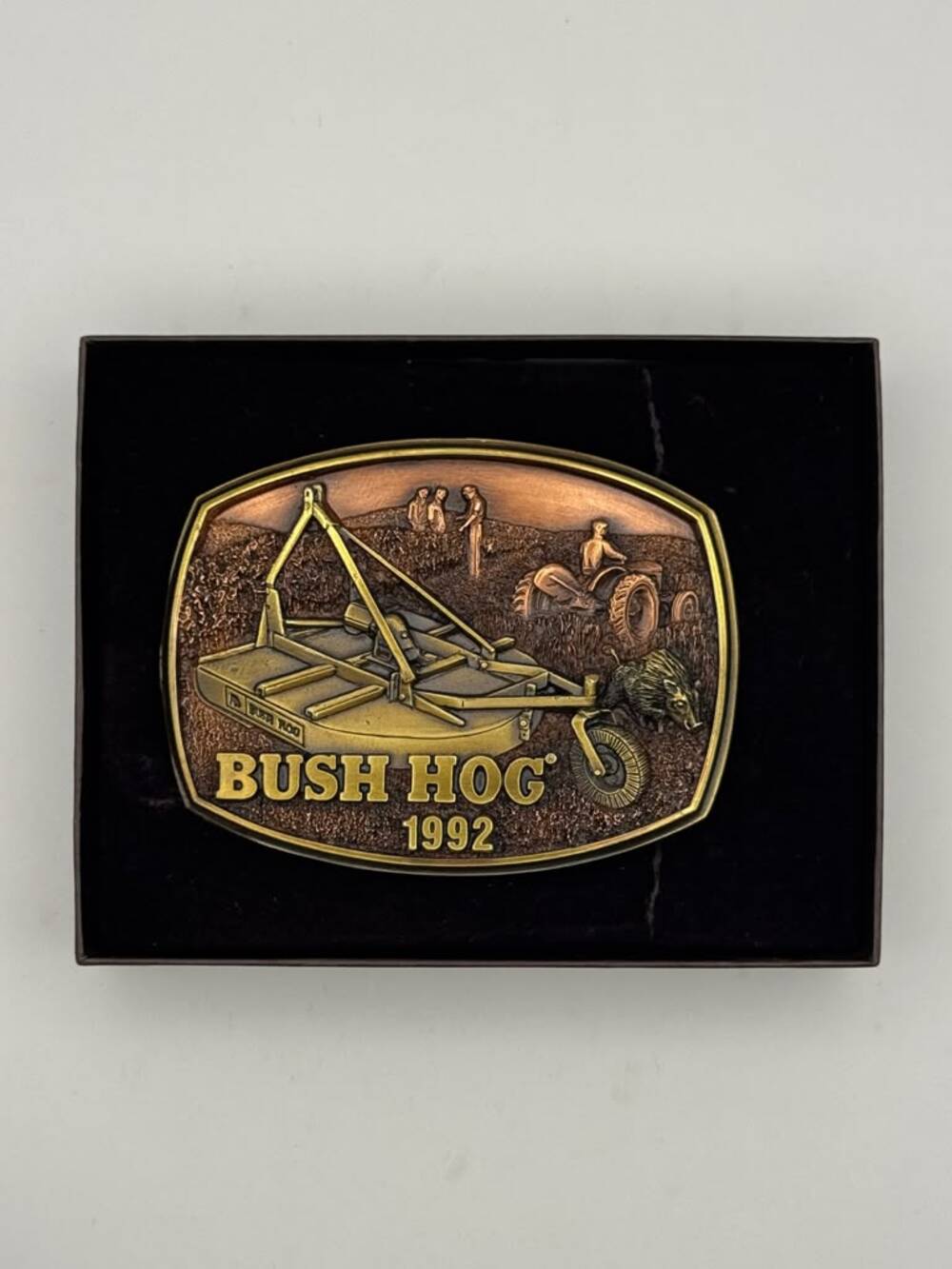Bush Hog 1992 Belt Buckle Farm Equipment Scene Presentation Box Rectangular